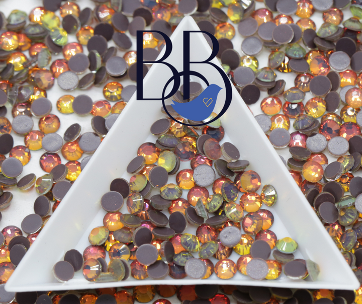 Flashy Opal Maillard Taupe Rhinestones