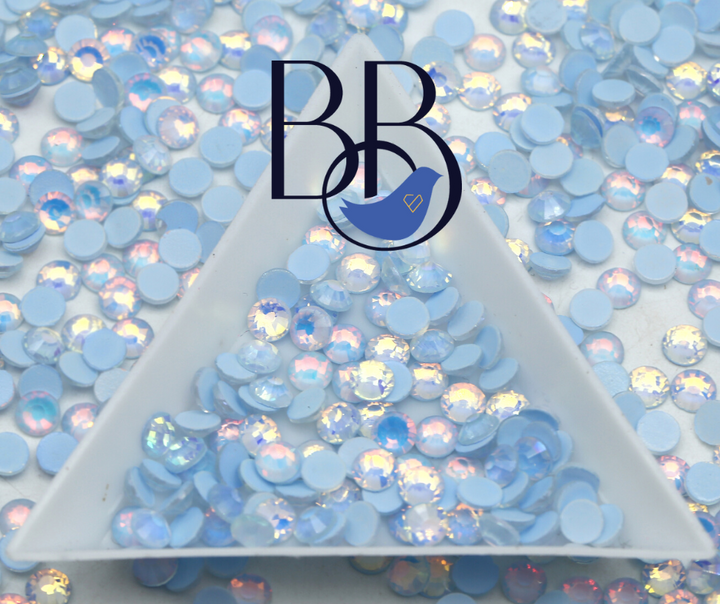 Opal Luminous Light Aqua Rhinestones (Glow In The Dark)