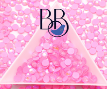 Load image into Gallery viewer, Luminous Pink Rhinestones (Glow In The Dark)
