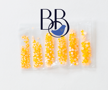 Charger l&#39;image dans la galerie, Neon Light Orange Rhinestone Multipack - The Blinging Bluebird

