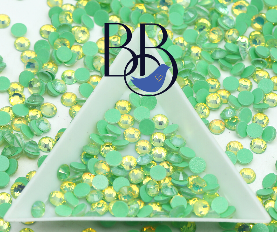 Opal Luminous Green Rhinestones (Glow In The Dark)